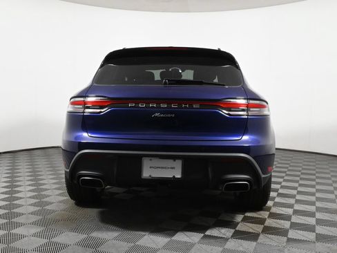 Used 2025 Porsche Macan AWD/4WD image 6