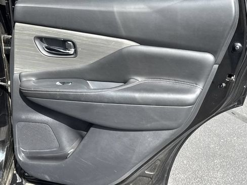 Used 2018 Nissan Murano SV w/ Premium Package FWD image 21