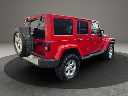Used 2014 Jeep Wrangler Unlimited Sahara w/ Max Tow Package image 5