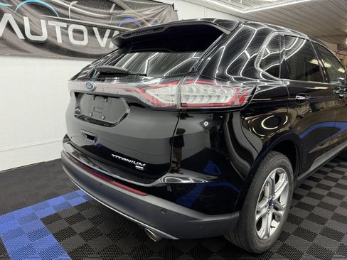 Used 2018 Ford Edge Titanium AWD/4WD image 3