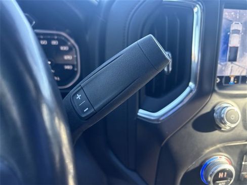 Used 2022 GMC Sierra 2500 AT4 w/ AT4 Premium Plus Package image 15