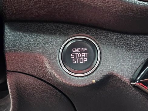 Used 2024 Kia Forte GT-Line w/ GT-Line Premium Package image 19