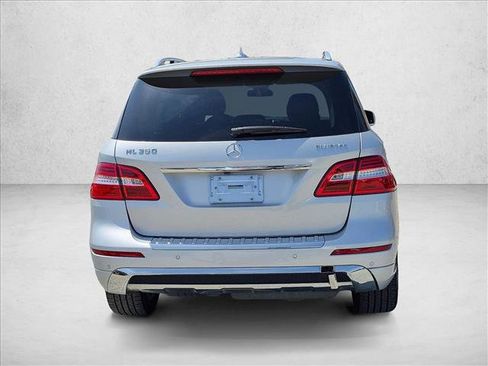 Used 2014 Mercedes-Benz ML 350 BlueTEC 4MATIC image 7