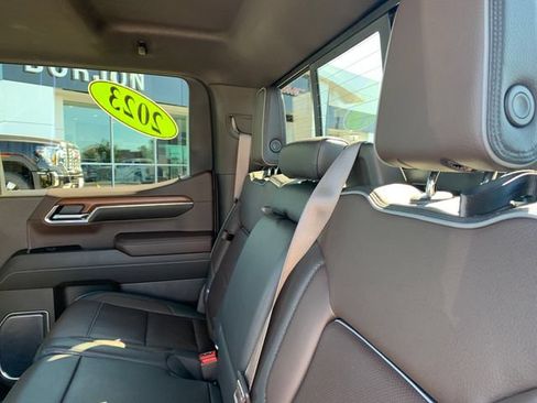 Used 2023 GMC Sierra 1500 Denali w/ Denali Reserve Package AWD/4WD image 10