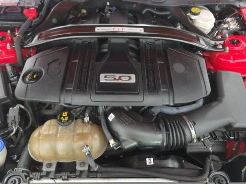 Used 2021 Ford Mustang GT Premium RWD image 12