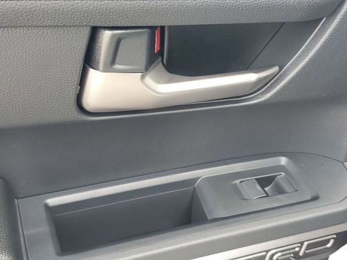 Certified 2025 Toyota Tacoma TRD Sport image 46