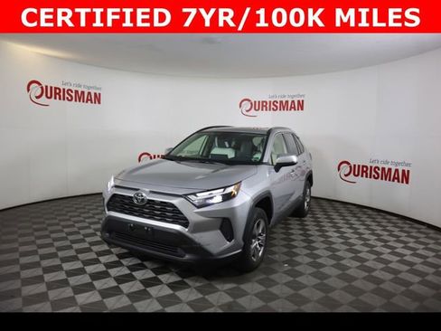 Used 2025 Toyota RAV4 XLE w/ Convenience Package AWD/4WD image 2