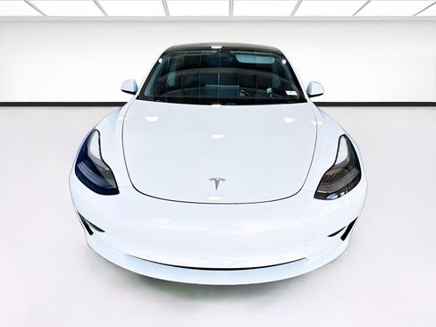 Used 2021 Tesla Model 3 Standard Range Plus RWD image 2