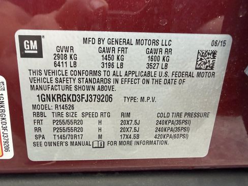 Used 2015 Chevrolet Traverse LT w/ Style and Technology Package FWD image 17