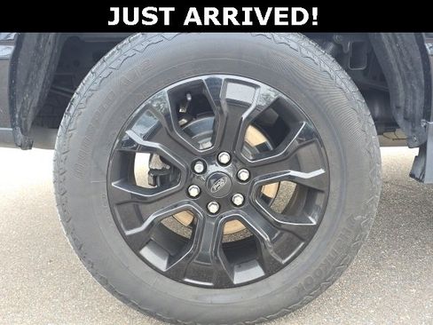 Used 2023 Ford F150 Lariat w/ Equipment Group 502A High image 5