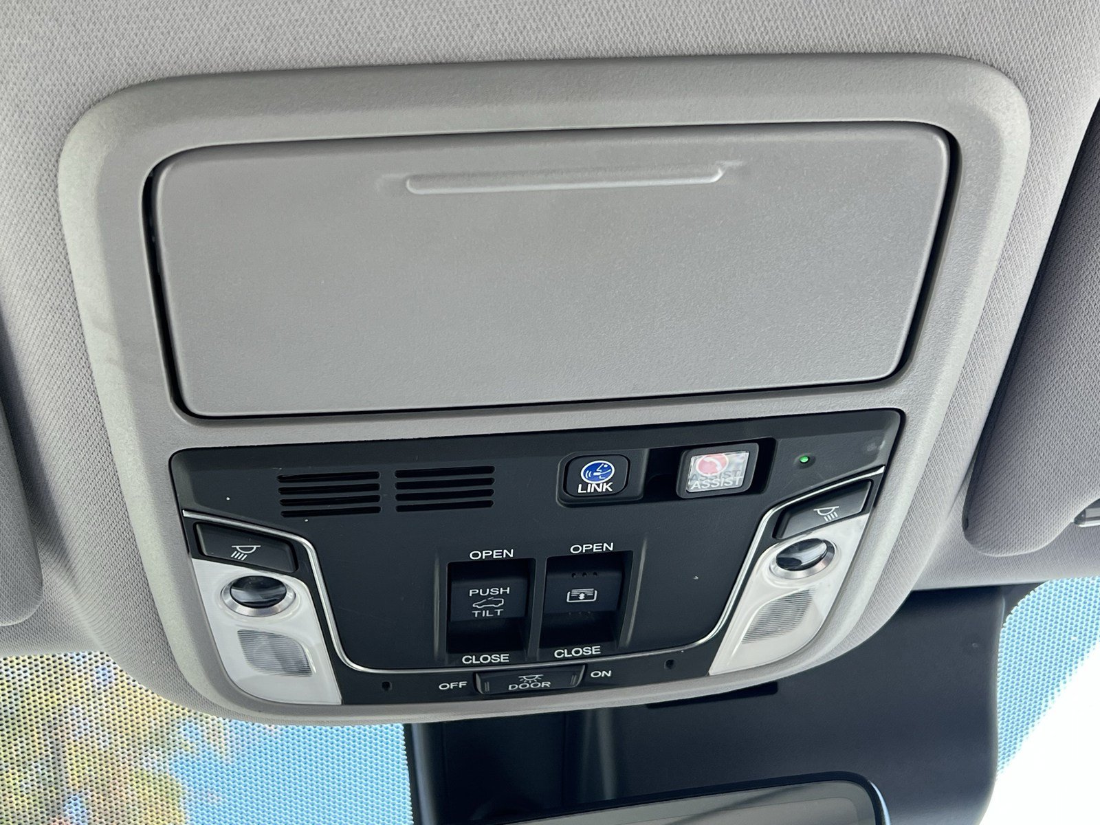 Used 2019 Honda Pilot Elite image 28