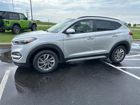 Used 2018 Hyundai Tucson SEL AWD/4WD image 10