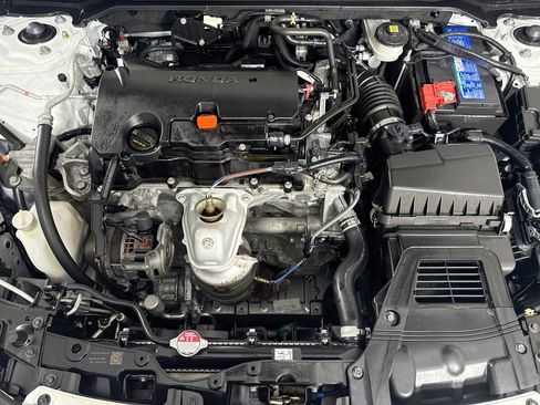 Used 2024 Honda Civic Sport image 39