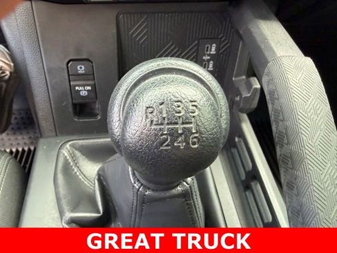 Used 2024 Toyota Tacoma SR w/ SR Upgrade Package AWD/4WD image 23