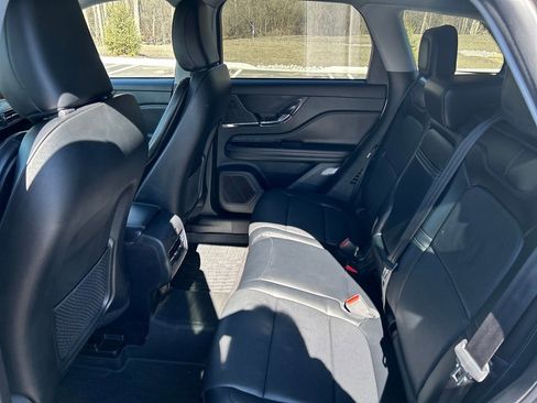 Used 2022 Lincoln Corsair Reserve w/ Elements Package AWD/4WD image 13