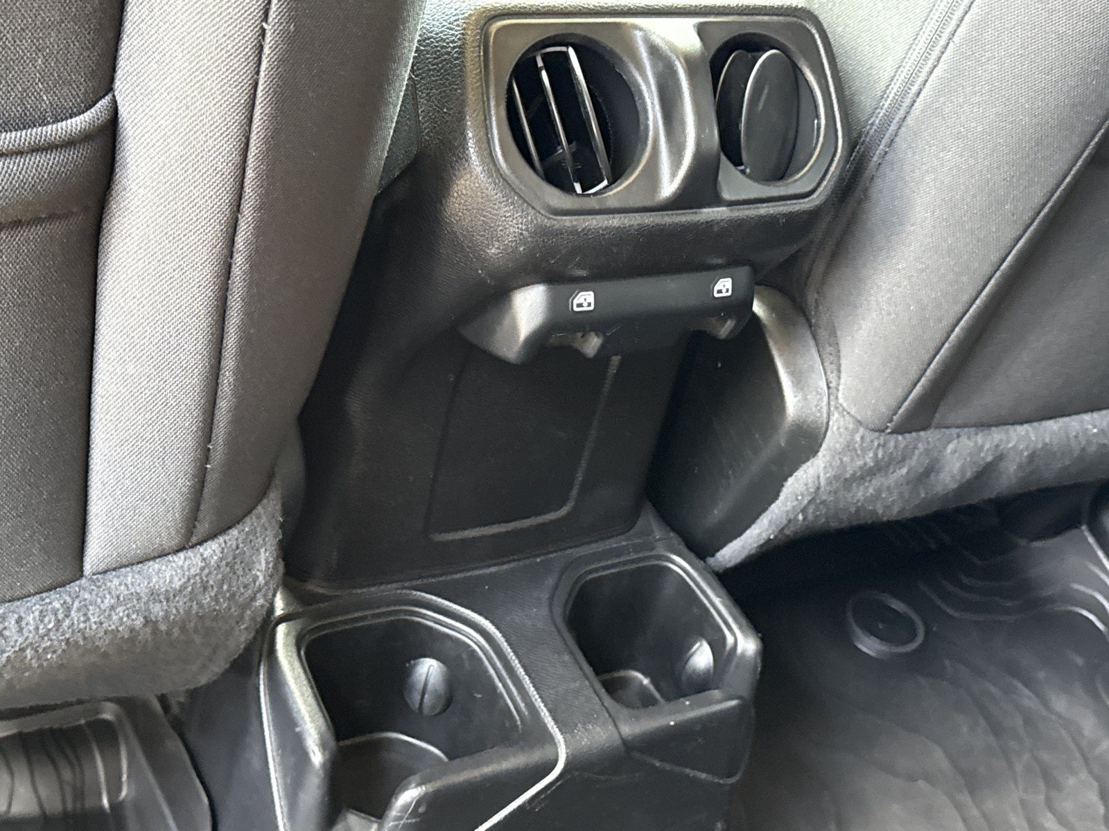 Used 2020 Jeep Wrangler Unlimited Sport S AWD/4WD image 14