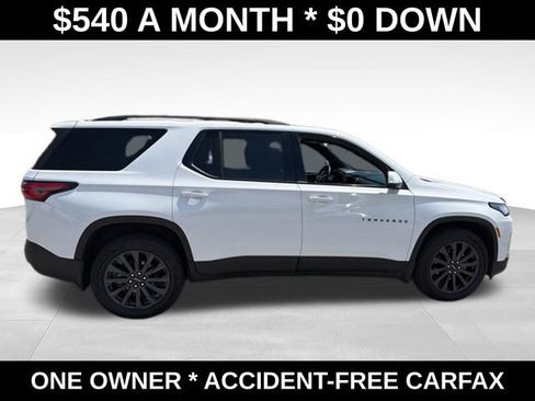 Used 2023 Chevrolet Traverse RS AWD/4WD image 6