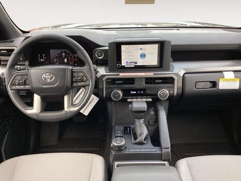 Used 2026 Toyota 4Runner SR5 AWD/4WD image 19