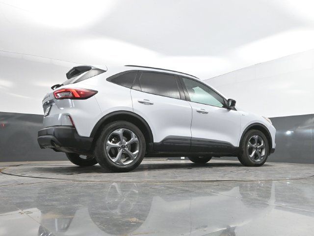 Used 2025 Ford Escape ST-Line FWD image 44