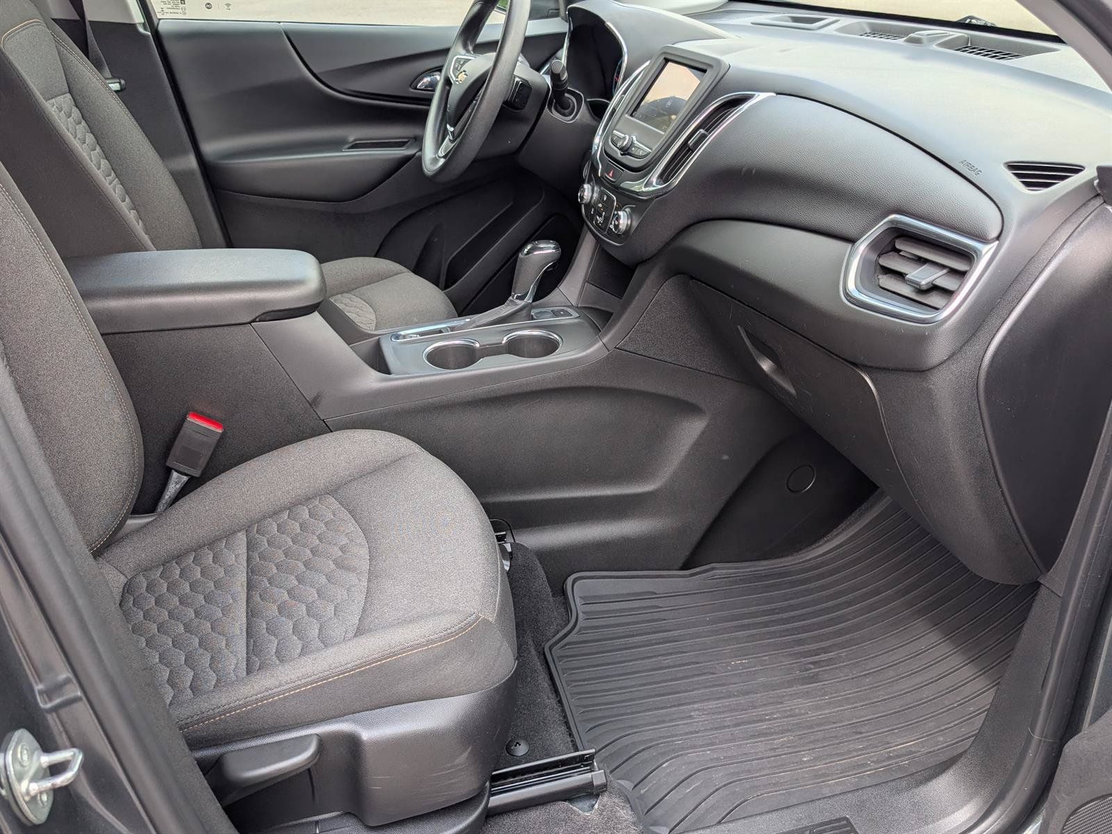 Used 2020 Chevrolet Equinox LT AWD/4WD image 18