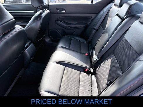 Used 2024 Nissan Altima 2.5 SR FWD image 7