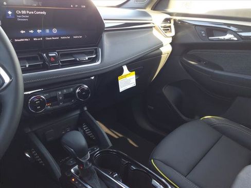 New 2025 Chevrolet TrailBlazer ACTIV w/ Convenience Package image 14