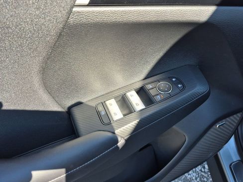 New 2026 Mitsubishi Outlander ES FWD image 42