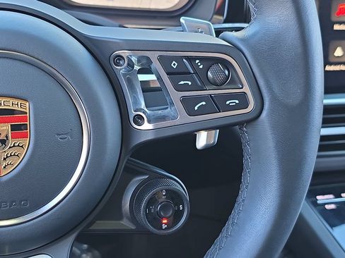 Used 2023 Porsche Cayenne Turbo AWD/4WD image 21