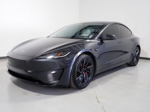 Used 2025 Tesla Model 3 Performance AWD/4WD image 11