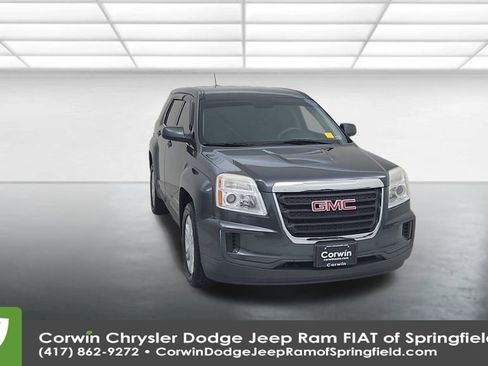 Used 2017 GMC Terrain SLE image 4