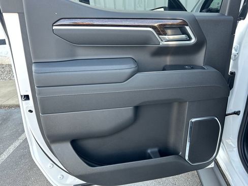 New 2026 GMC Sierra 1500 Elevation image 33