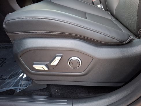 Used 2026 Hyundai Santa Fe SEL AWD/4WD image 14