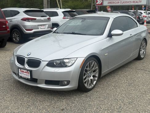 Used 2008 BMW 328i Convertible RWD image 11