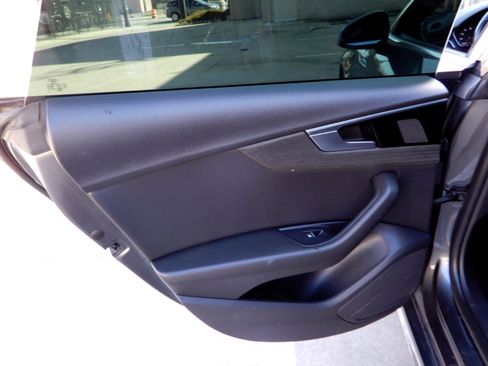 Used 2022 Audi A5 2.0T Premium image 19