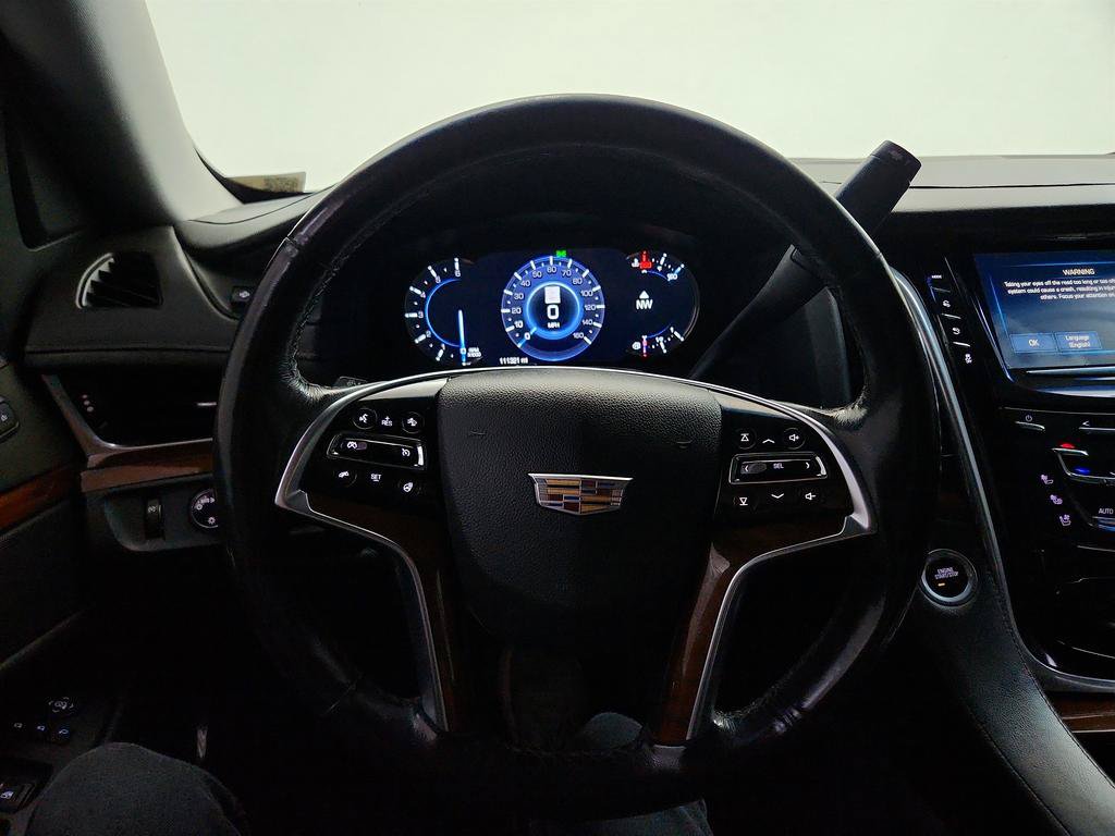 Used 2019 Cadillac Escalade Luxury AWD/4WD image 16