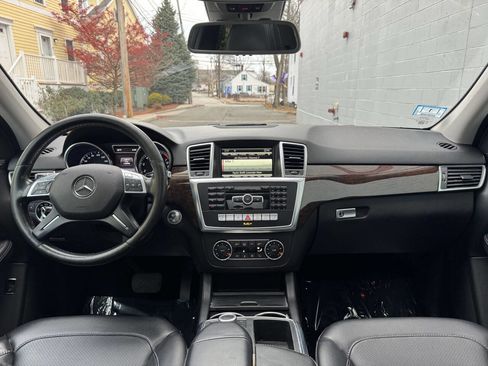 Used 2014 Mercedes-Benz ML 350 4MATIC image 29