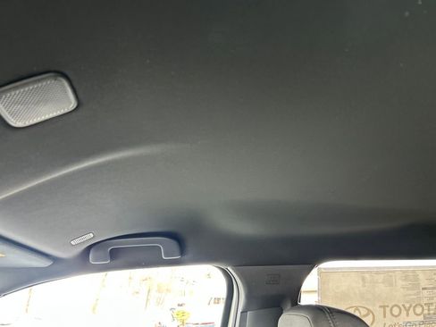 New 2026 Toyota Tacoma SR5 image 15