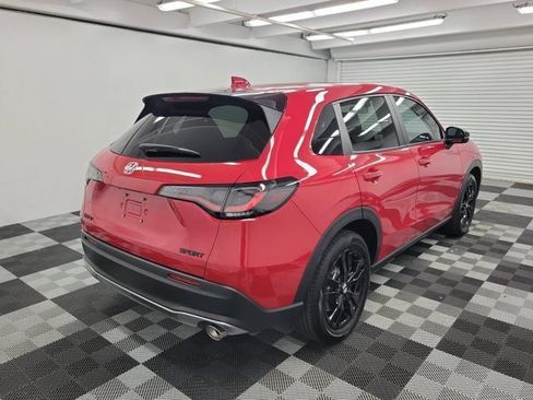 Certified 2026 Honda HR-V Sport image 6