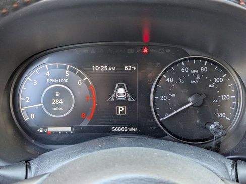 Used 2022 Nissan Kicks SR w/ Interior Electronics Package image 9