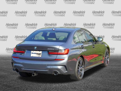 Used 2021 BMW 330e w/ M Sport Package RWD image 8