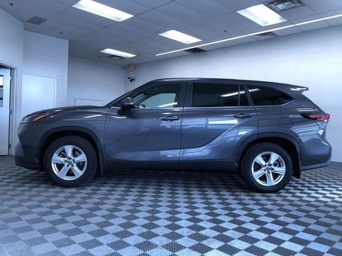 Certified 2024 Toyota Highlander LE image 13