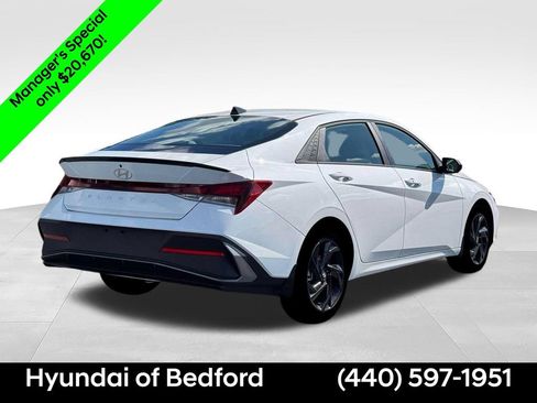Certified 2026 Hyundai Elantra Sport FWD image 7