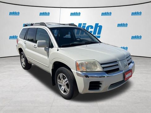 Used 2004 Mitsubishi Endeavor XLS AWD/4WD image 3