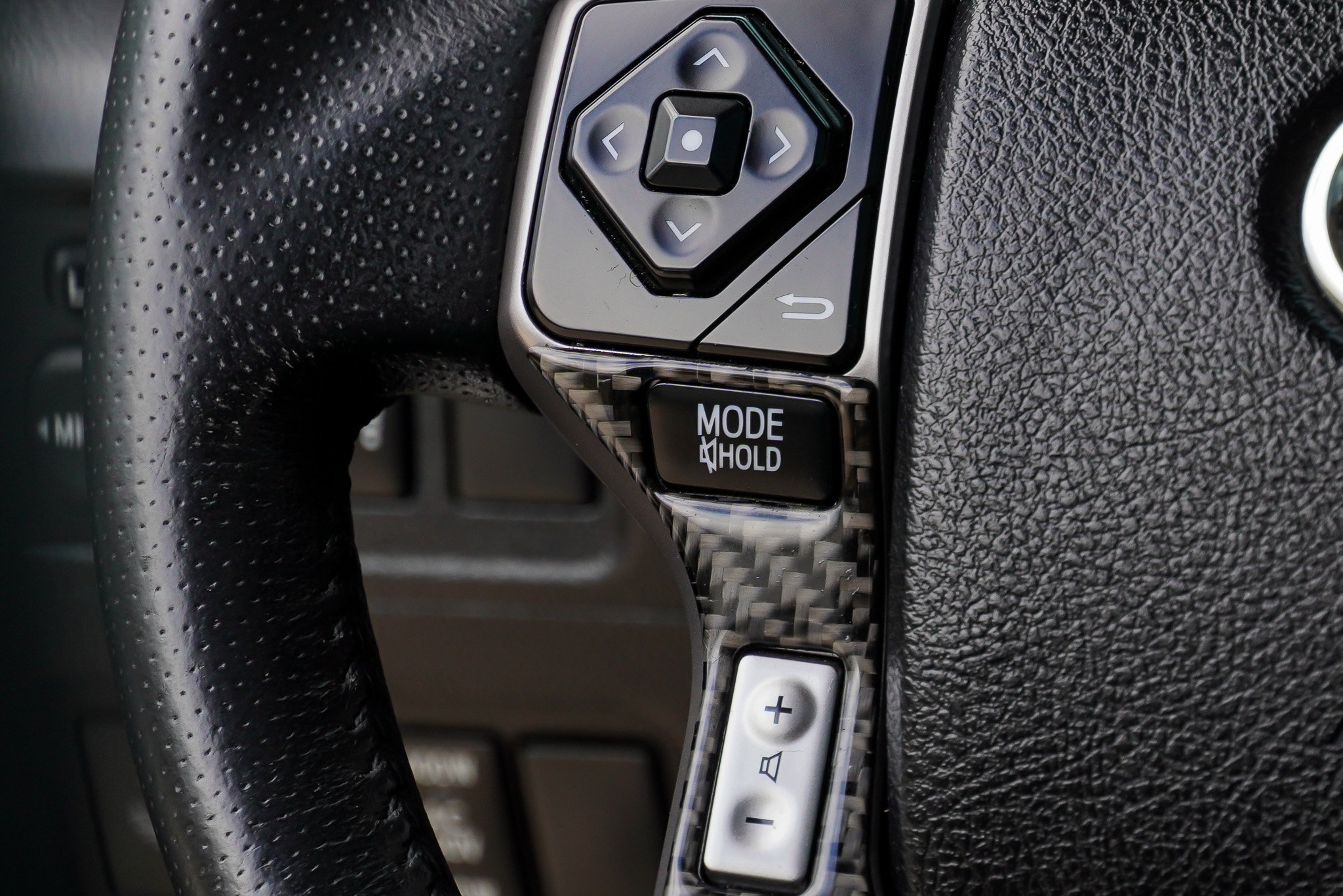 Used 2015 Toyota 4Runner SR5 Premium AWD/4WD image 32
