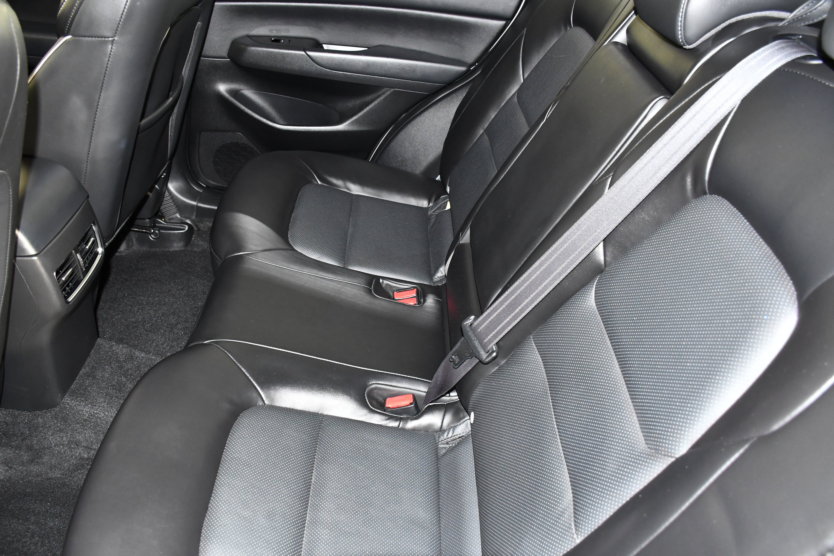 Used 2025 MAZDA CX-5 AWD 2.5 S w/ Select Package image 48