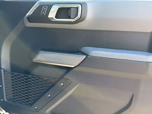 Used 2023 Ford Bronco Black Diamond image 31