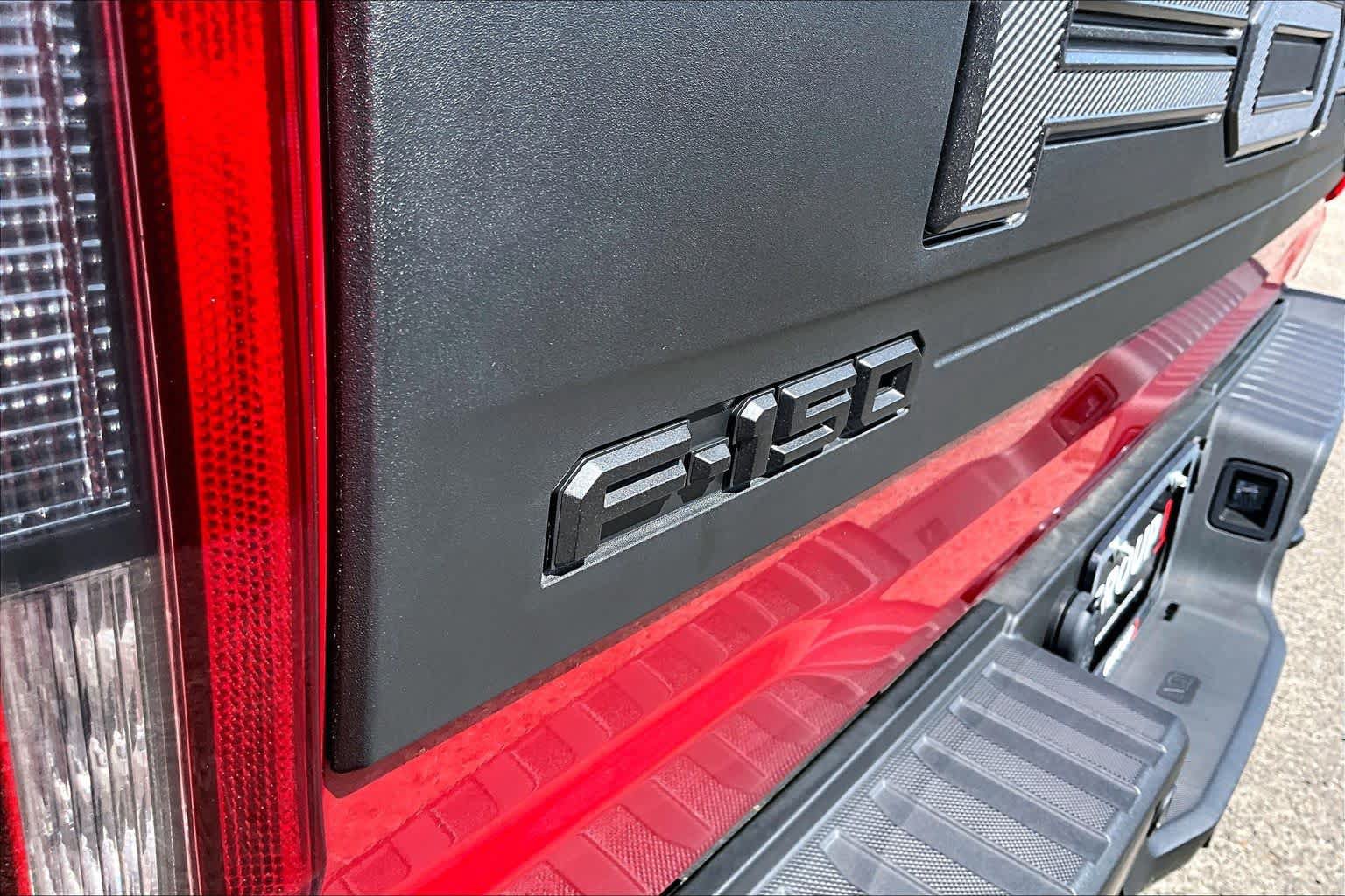 Used 2024 Ford F150 Raptor AWD/4WD image 29