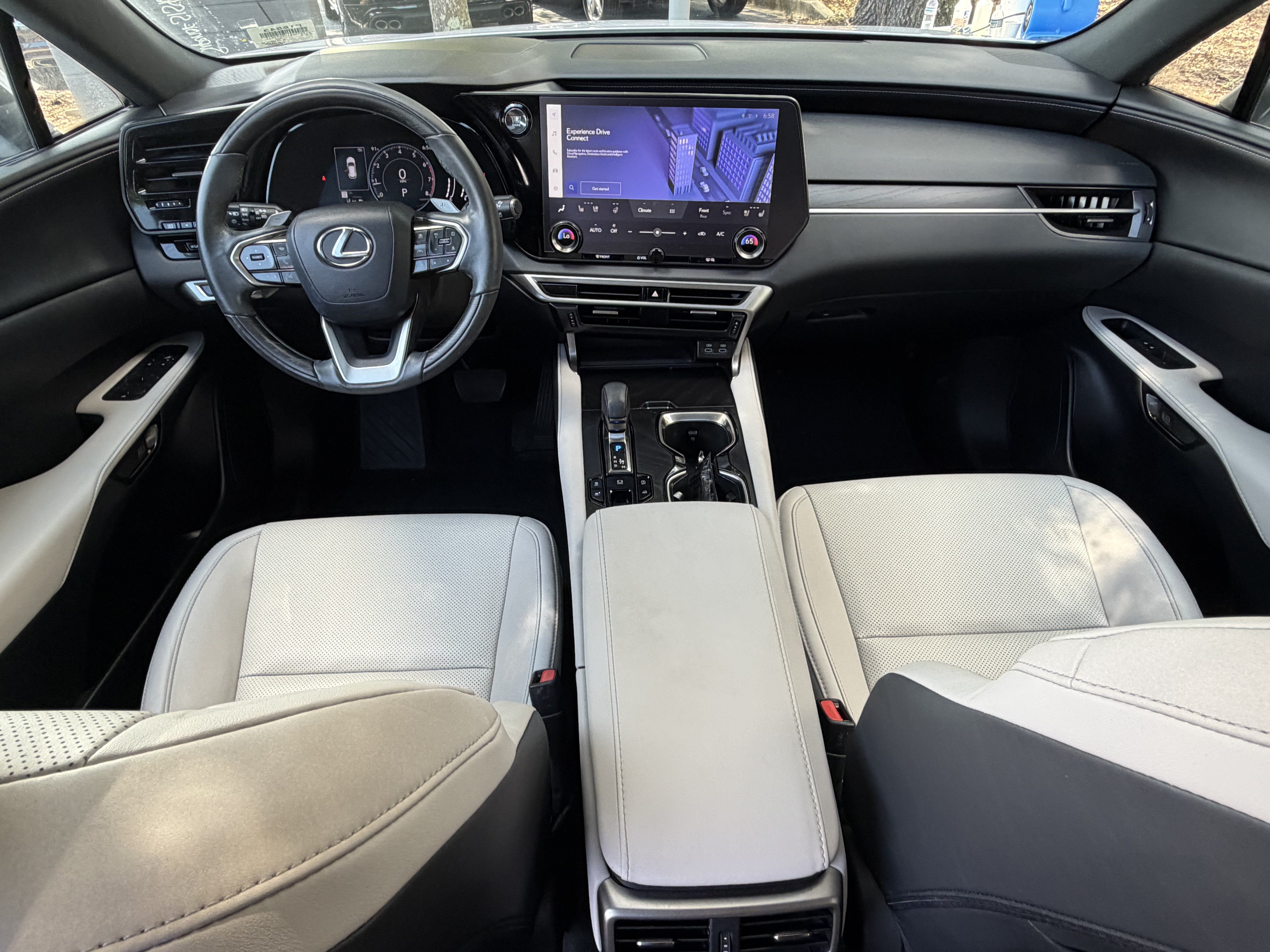Used 2024 Lexus RX 350 Premium w/ Cold Area Package AWD/4WD image 32