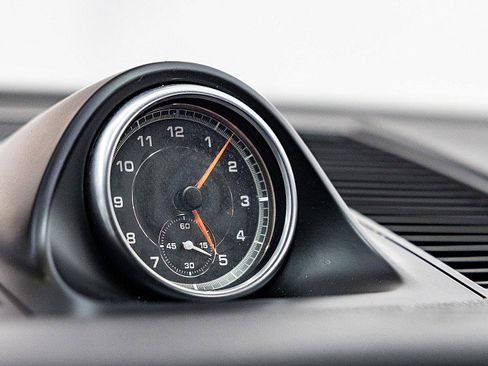 Used 2018 Porsche Macan S image 21