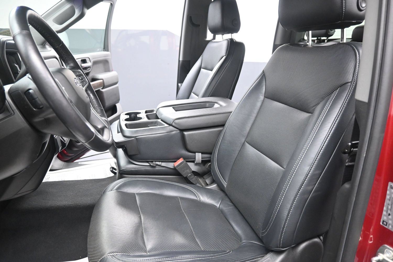 Used 2019 Chevrolet Silverado 1500 RST w/ All-Star Edition AWD/4WD image 21